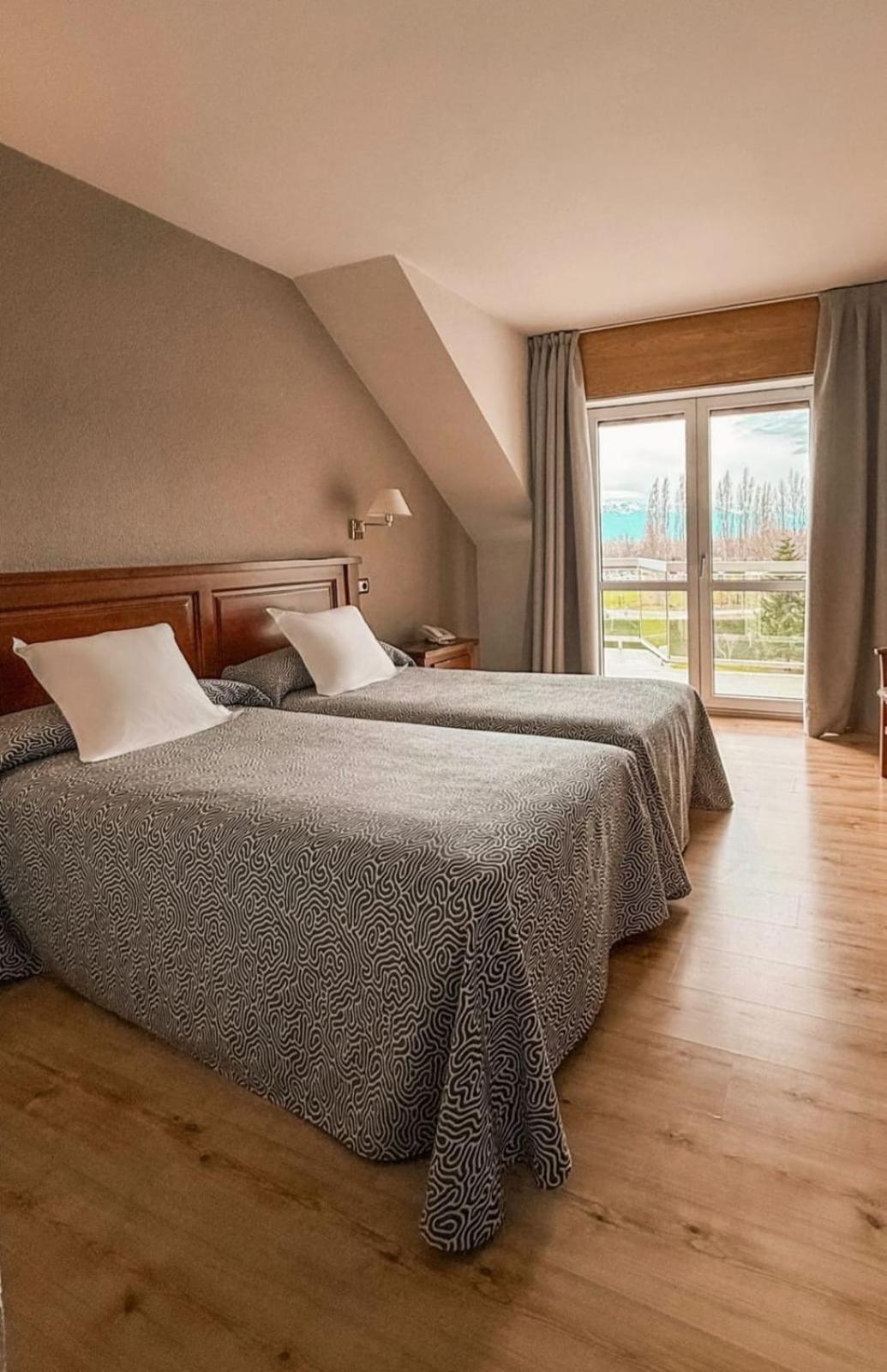 Puigcerda Park Hotel Zewnętrze zdjęcie